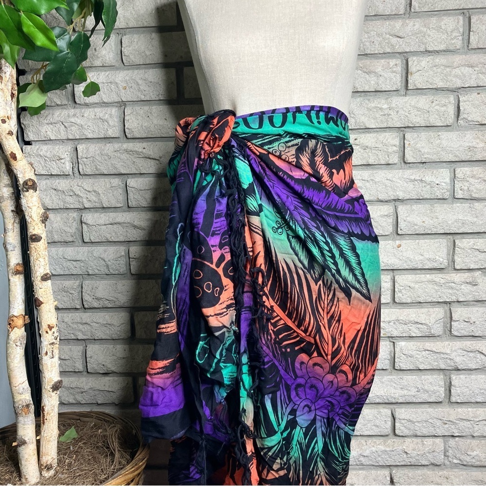 Santo Domingo Beach Wrap Sarong Scarf